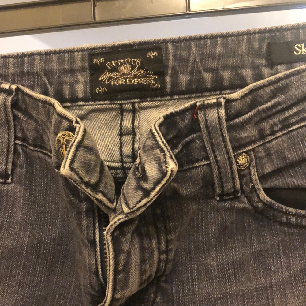Jeans - Picture 3 of 3